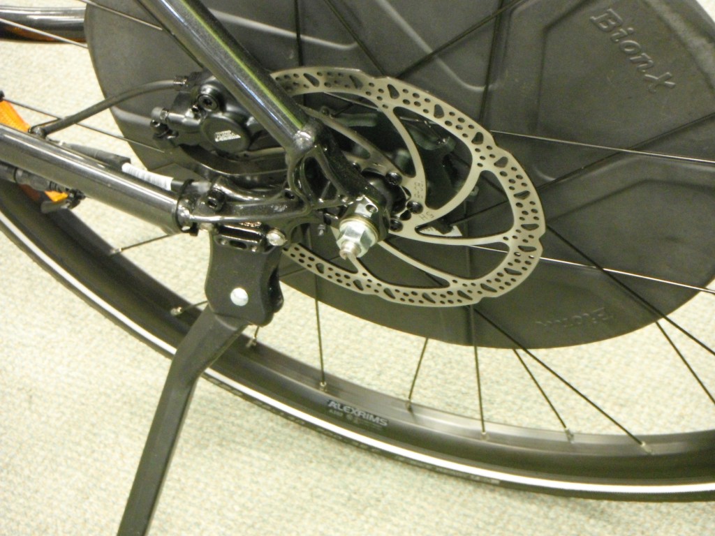 The HB1 features Tektro's hydraulic disc brakes with the Bionx regenerative switch.