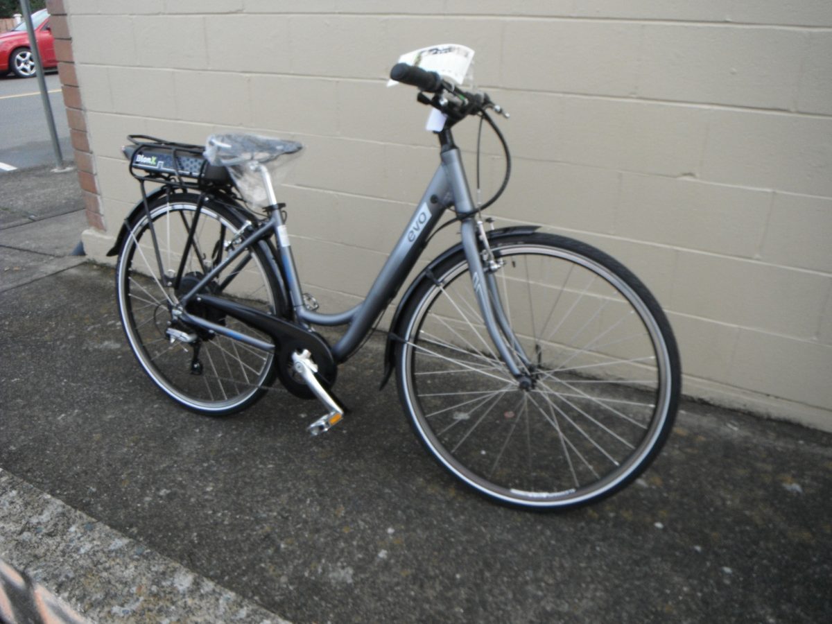 E bike end of season clearance sale Island Cycle